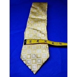 D.Trump SignatureMen's Yellow Square Blocks Geometric 100% Silk Necktie